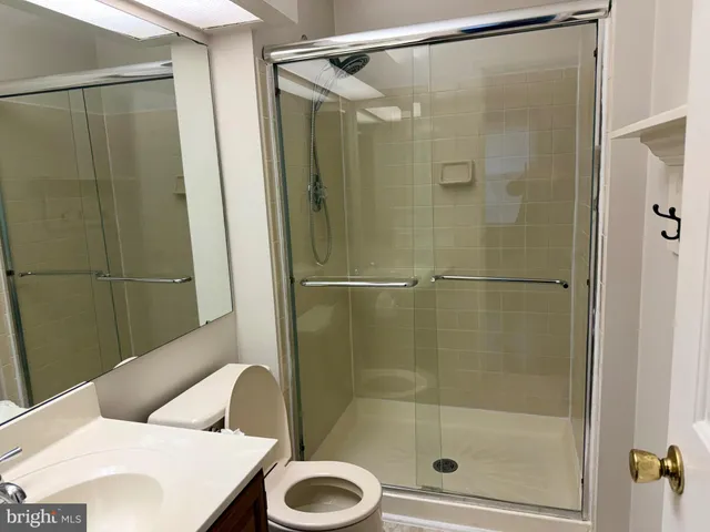 $2,450 | 12429 Port Haven Drive, Germantown, MD 20874