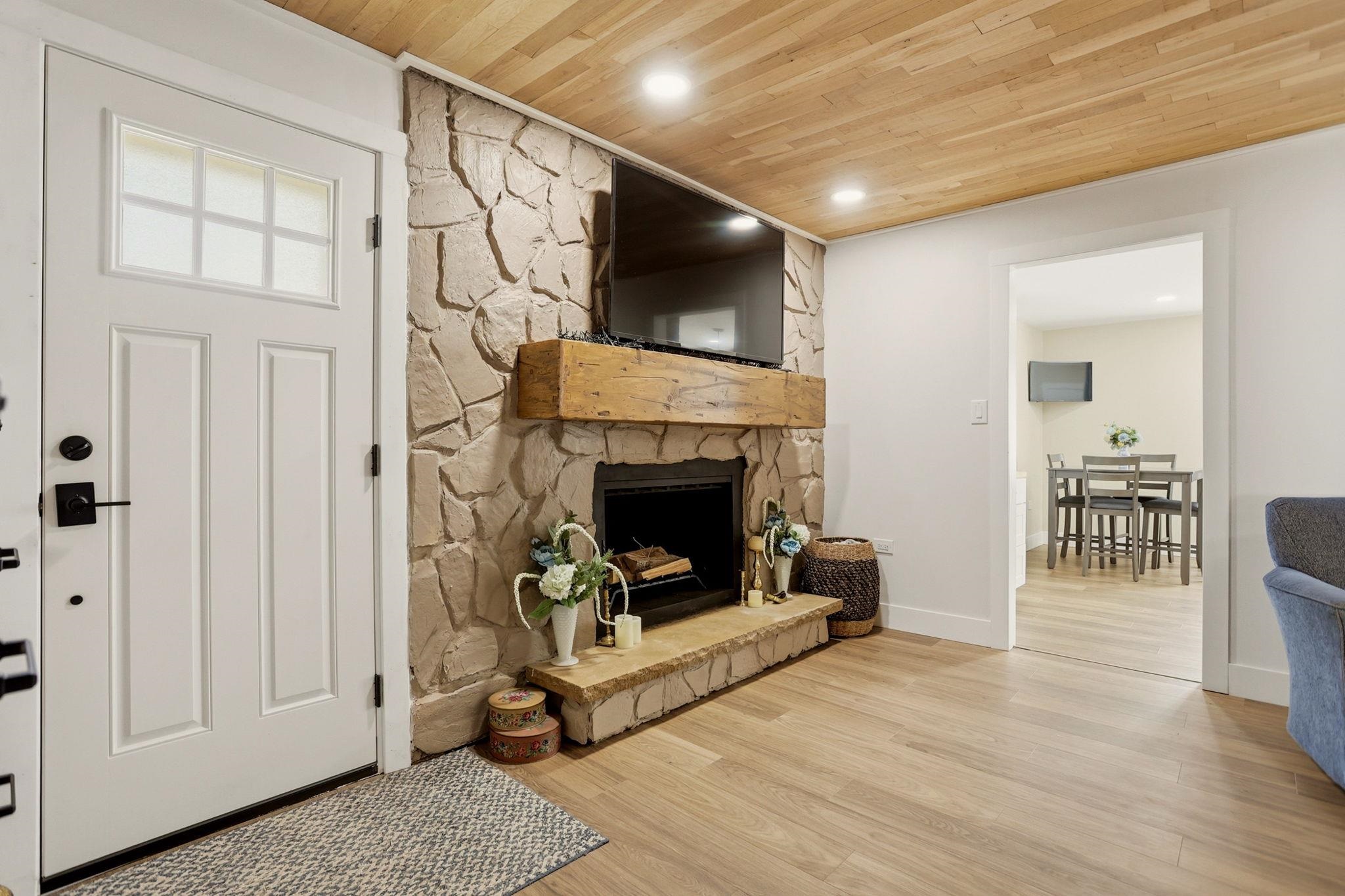 4364 Baker Road Bridgeport, MI 48722 - Photo 13 of 36