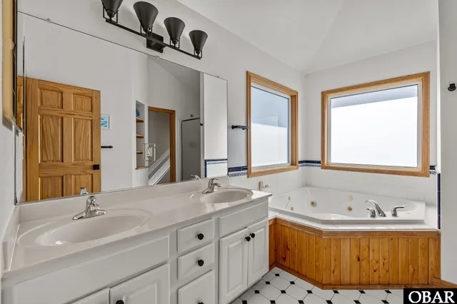 $925,000 | 632 Myrtlewood Court, Corolla, NC 27927