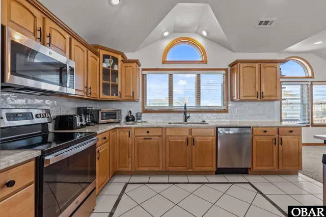 $925,000 | 632 Myrtlewood Court, Corolla, NC 27927