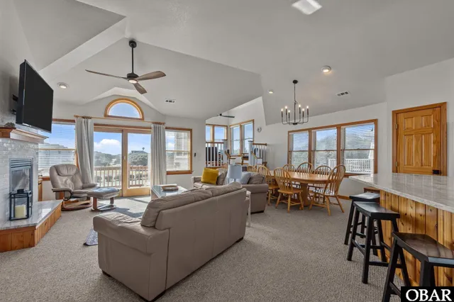 $925,000 | 632 Myrtlewood Court, Corolla, NC 27927