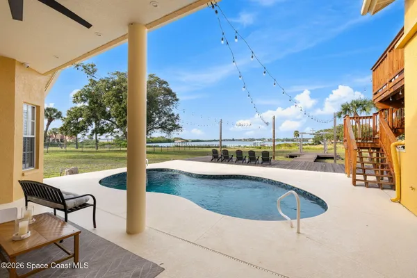 $1,750,000 | 190 Stewart Drive, Merritt Island, FL 32952