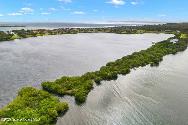$1,750,000 | 190 Stewart Drive, Merritt Island, FL 32952