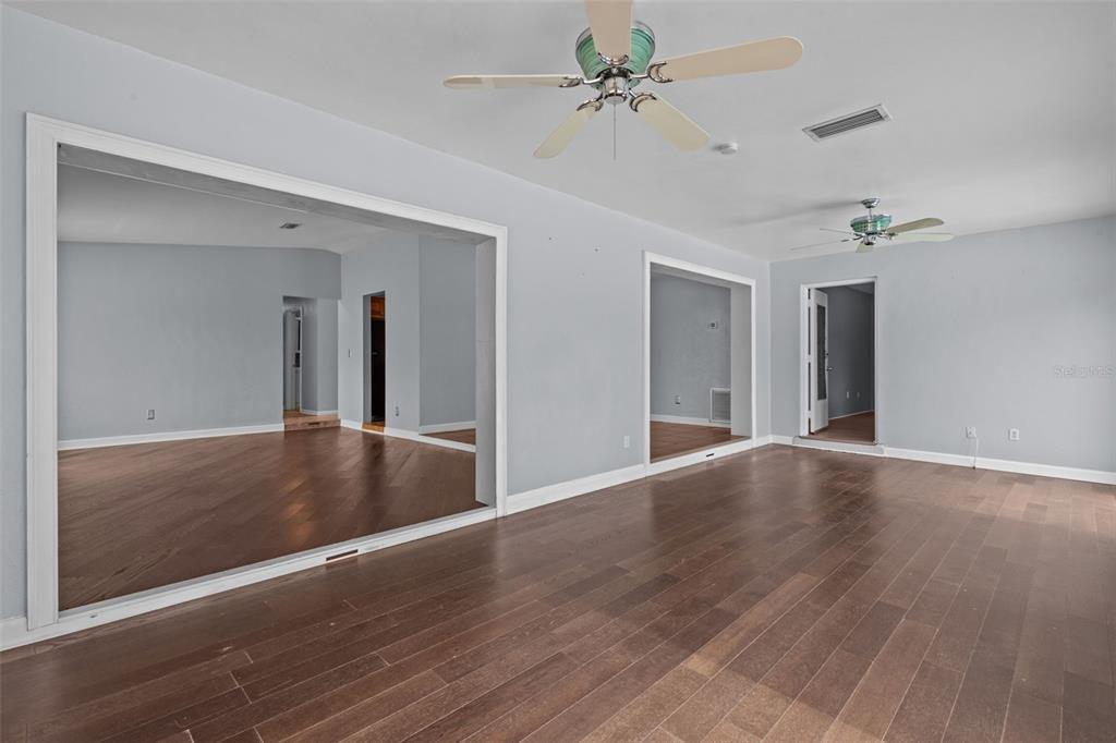 2075 North Keene Road Clearwater, FL 33755 - Photo 21 of 39 Gallery Image 21