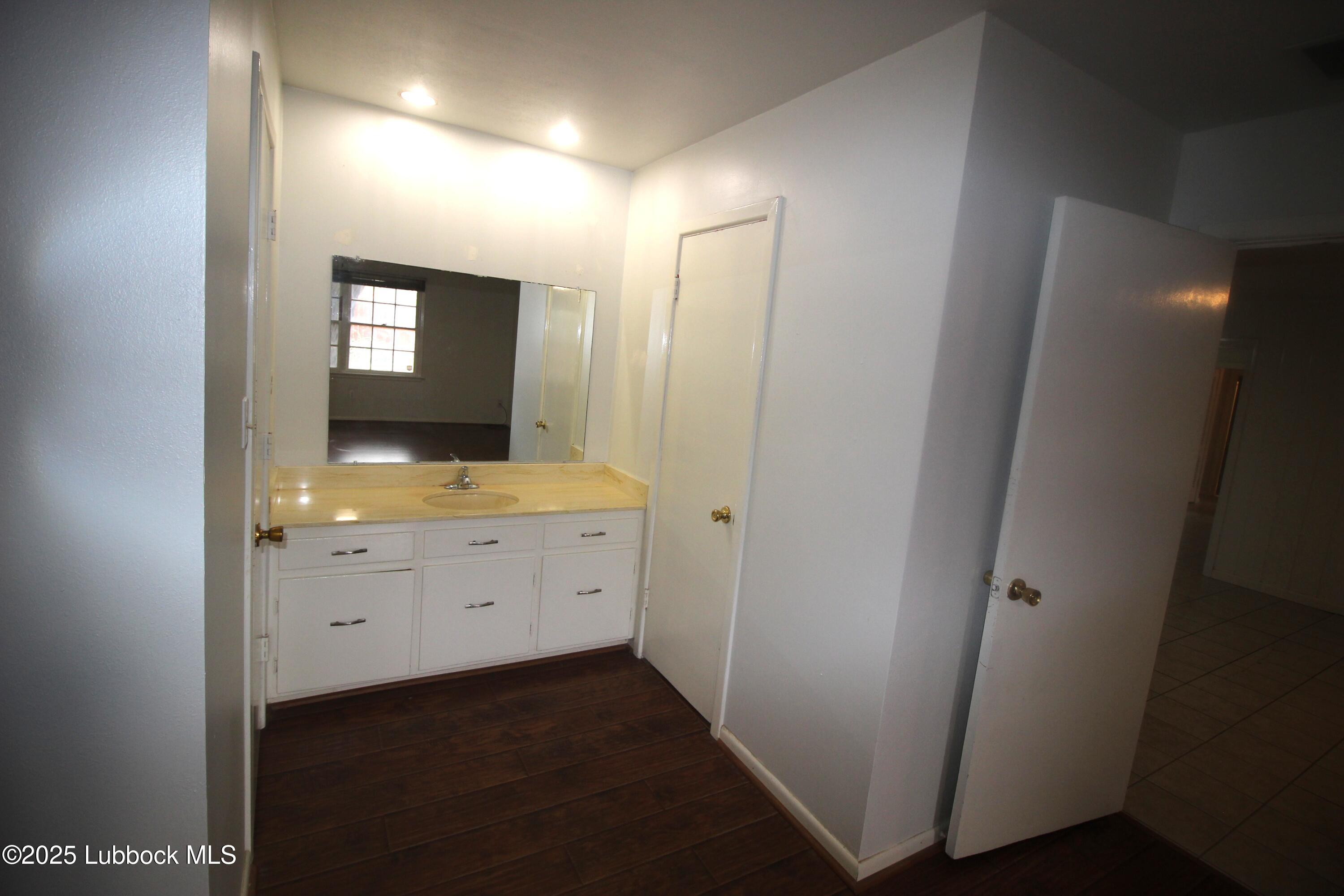 3707 38th Street Lubbock, TX 79413 - Photo 13 of 24 IMG_9853