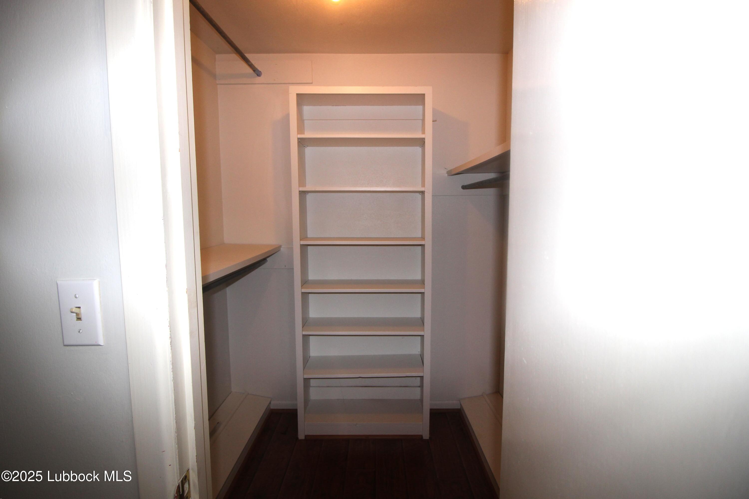 3707 38th Street Lubbock, TX 79413 - Photo 14 of 24 IMG_9870