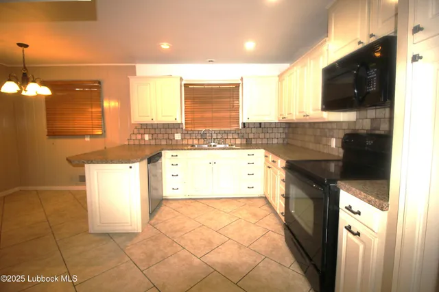 $169,000 | 3707 38th Street, Lubbock, TX 79413