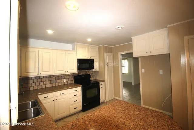 $169,000 | 3707 38th Street, Lubbock, TX 79413