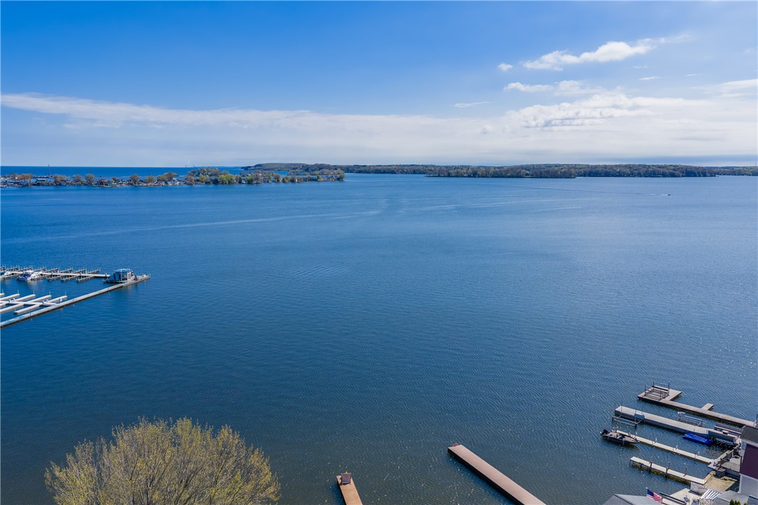 8233 South Shore Road Sodus Point, NY 14555 - Photo 15 of 40