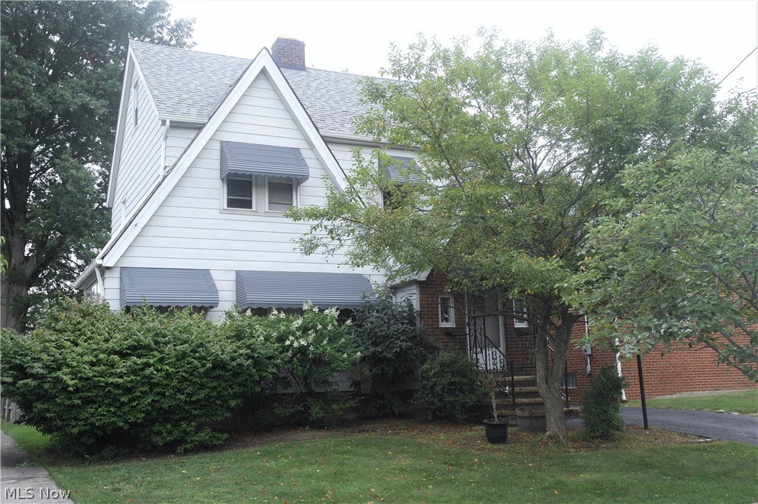 1411 Sheffield Road Cleveland, OH 44121 - Photo 1 of 25
