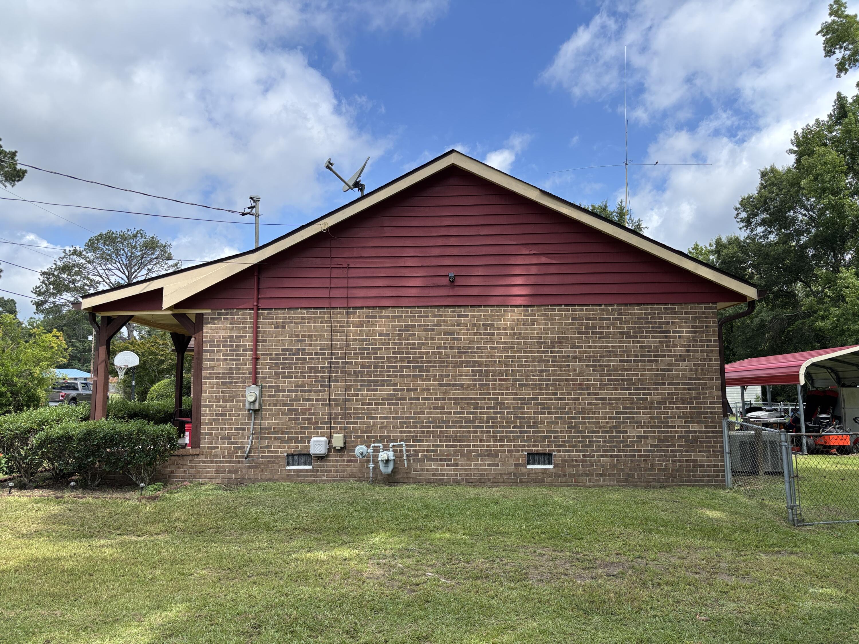 408 Lilac Lane Thomson, GA 30824 - Photo 3 of 11 IMG_5480