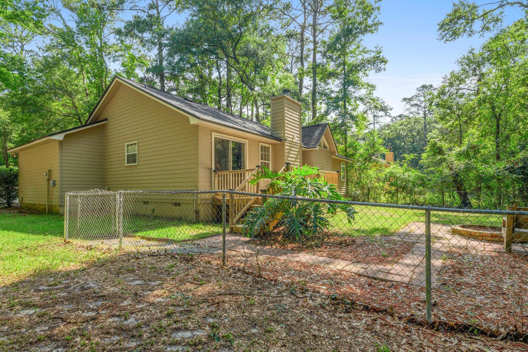 1835 Folkstone Road Tallahassee, FL 32312 - Photo 36 of 37