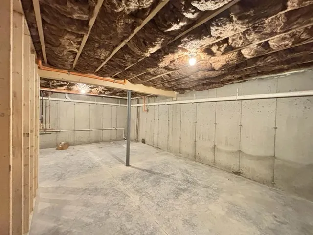 $2,575 | 2 B Valley Creek Lane, Unit 2B, Swanzey, NH 03446