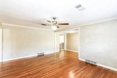 $1,800 | 2517 33rd Street, Lubbock, TX 79410