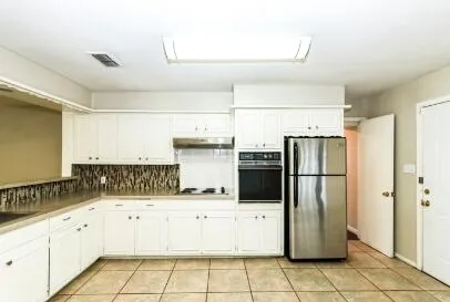 $1,800 | 2517 33rd Street, Lubbock, TX 79410