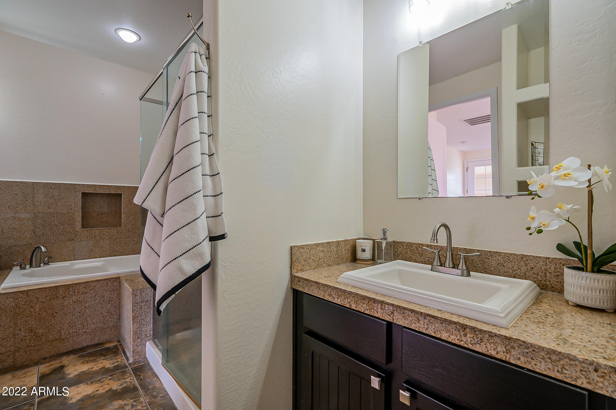 14928 South Tuthill Road Buckeye, AZ 85326 - Photo 10 of 50 Master Bathroom