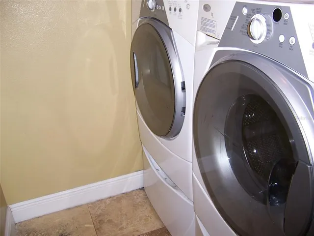 $2,595 | 14807 Hawksmoor Run Circle, Orlando, FL 32828