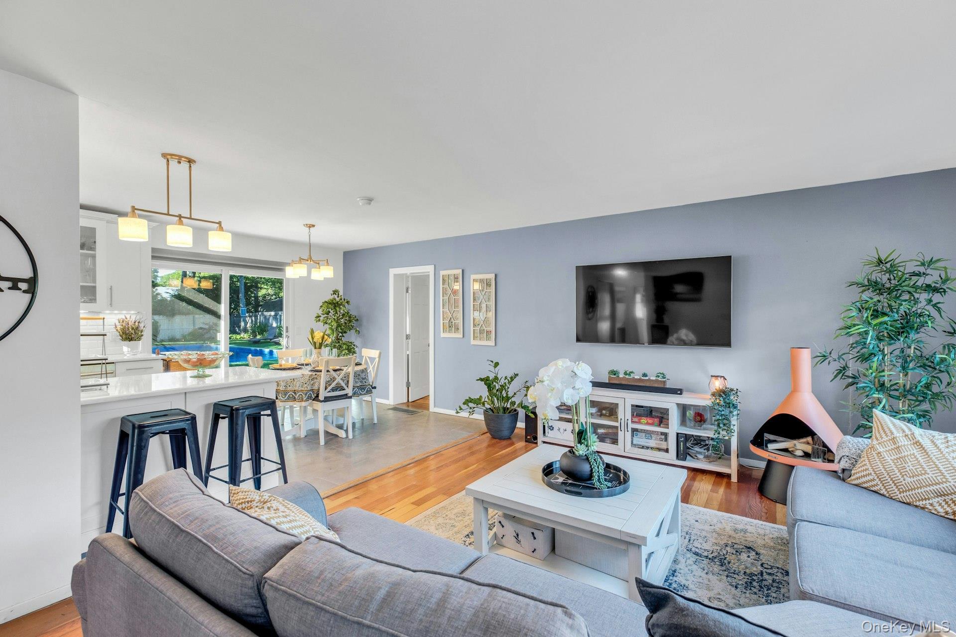 116 West Tiana Road Hampton Bays, NY 11946 - Photo 15 of 50