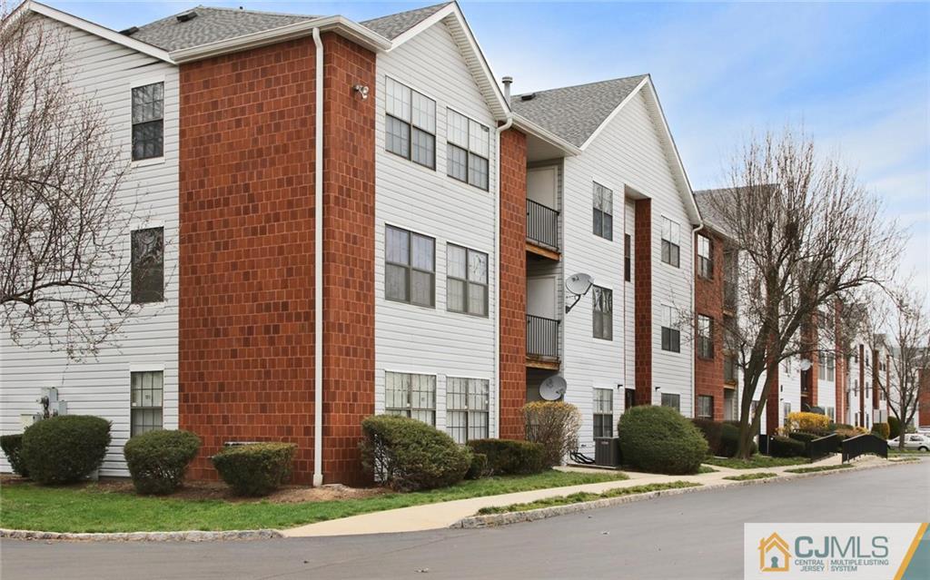 86 Keystone Court, Unit 86 Edison, NJ 08817 - Photo 1 of 24 Gallery Image 1