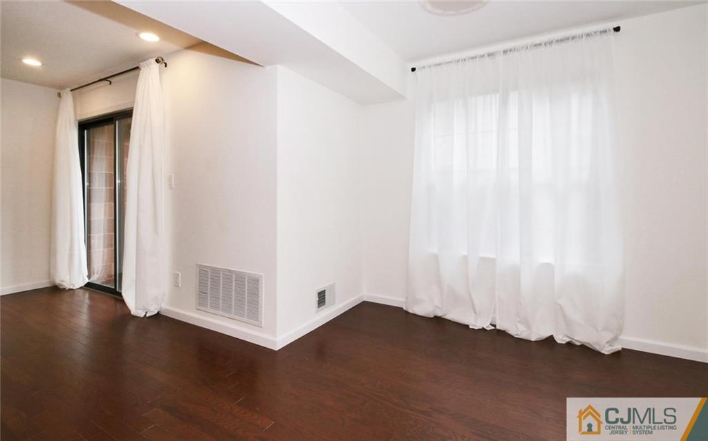 86 Keystone Court, Unit 86 Edison, NJ 08817 - Photo 11 of 24 Gallery Image 11