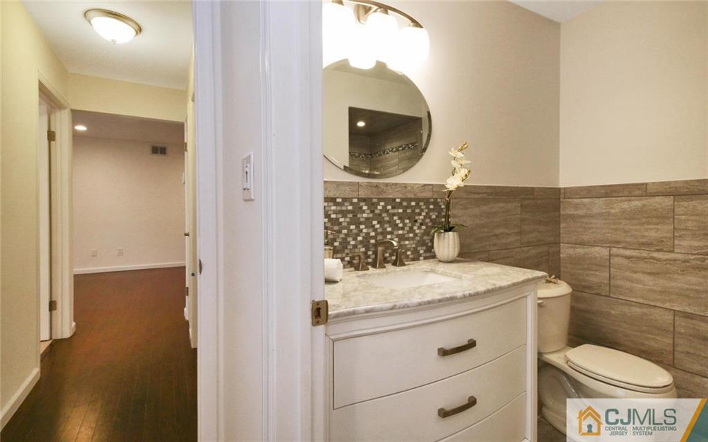 86 Keystone Court, Unit 86 Edison, NJ 08817 - Photo 17 of 24 Gallery Image 17