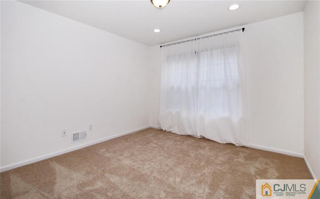 86 Keystone Court, Unit 86 Edison, NJ 08817 - Photo 21 of 24 Gallery Image 21