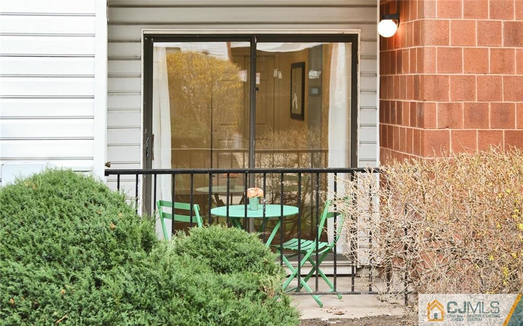 86 Keystone Court, Unit 86 Edison, NJ 08817 - Photo 4 of 24 Gallery Image 4
