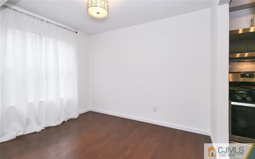 86 Keystone Court, Unit 86 Edison, NJ 08817 - Photo 9 of 24 Gallery Image 9