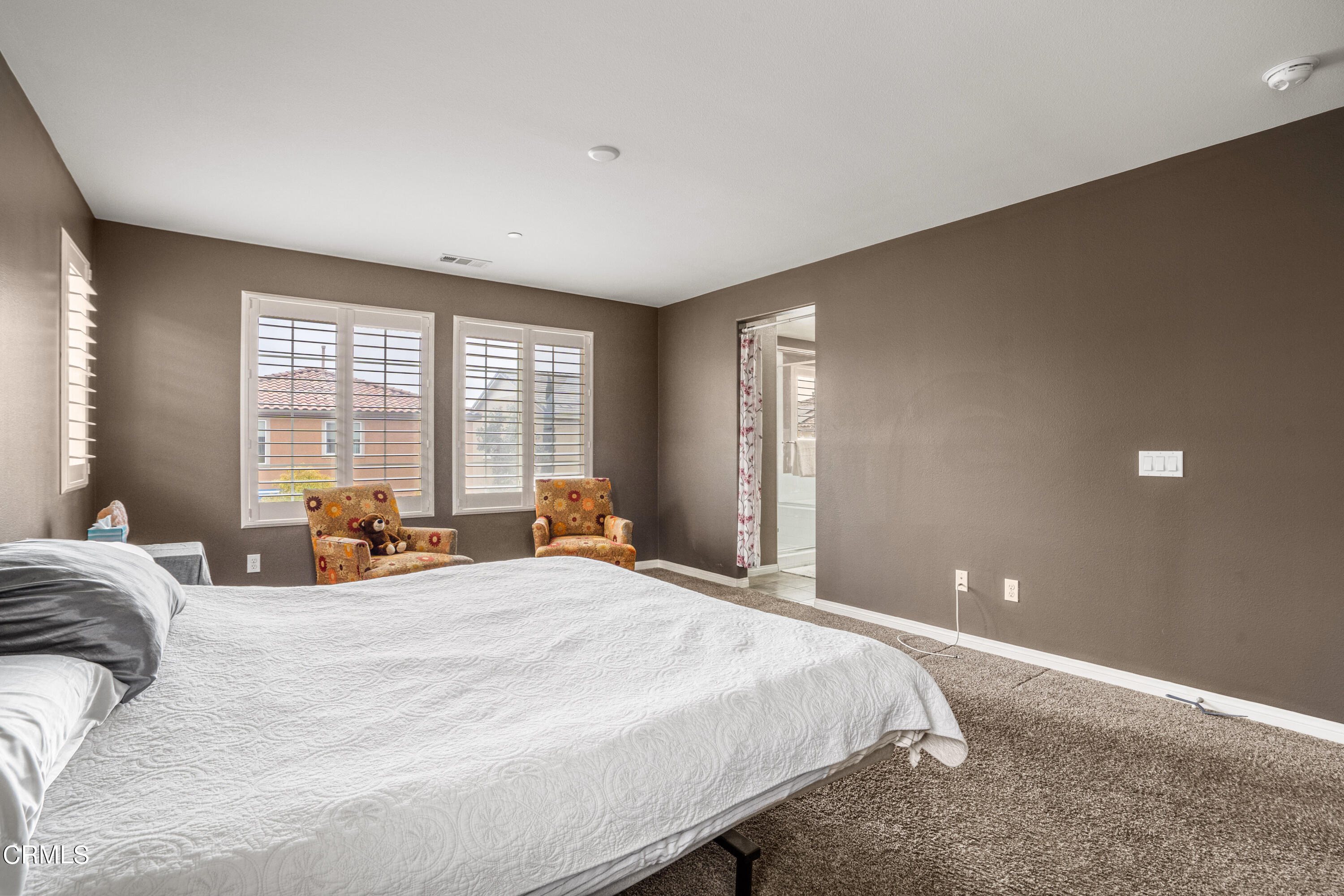 652 Xanadu Way Oxnard, CA 93036 - Photo 48 of 68 a bed sitting in a spacious bedroom next to a window