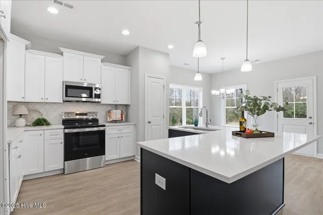 $334,900 | 118 Sagewood Drive, Dudley, NC 28333