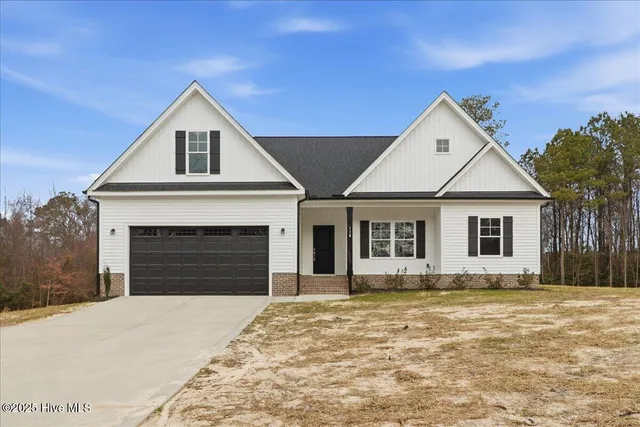 $334,900 | 118 Sagewood Drive, Dudley, NC 28333
