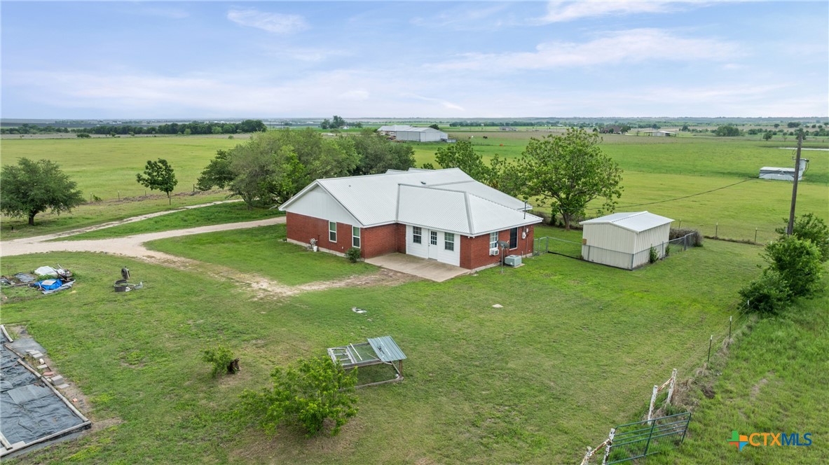 6990 Stringtown Spur Rogers, TX 76569 - Photo 21 of 33