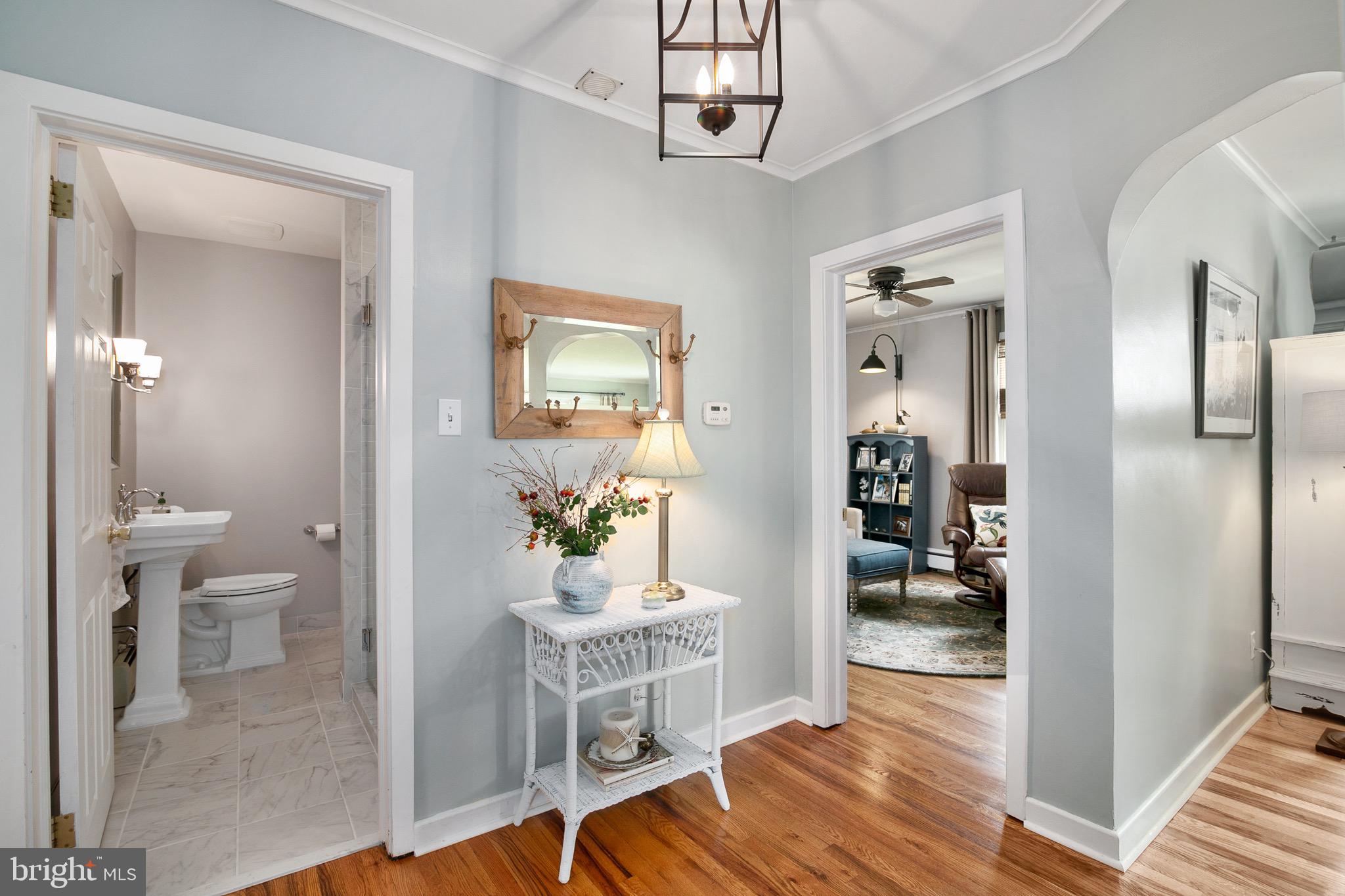 1530 Prospect Ridge Boulevard Haddon Heights, NJ 08035 - Photo 19 of 51 Hallway