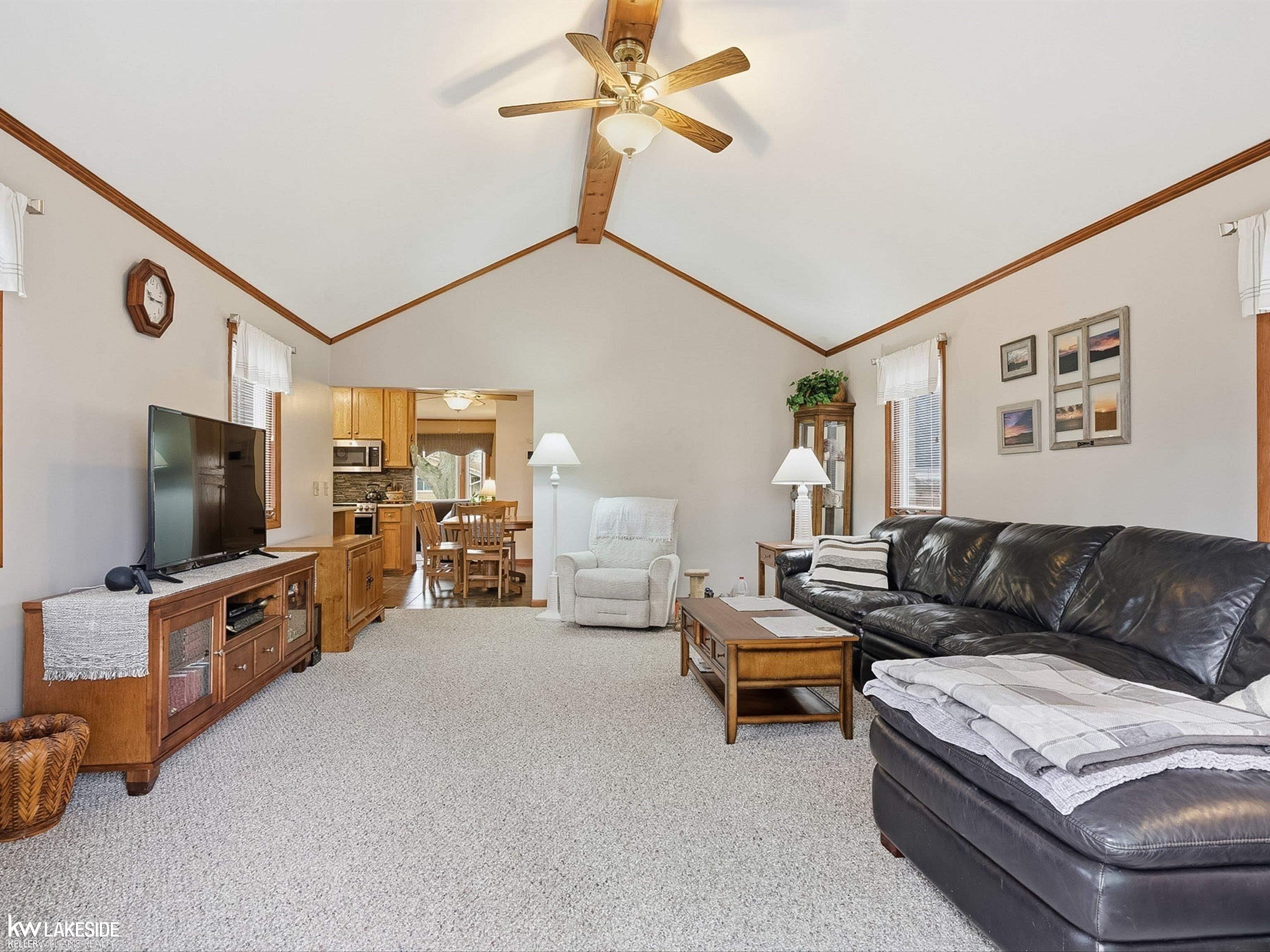 516 Miller Avenue Rochester, MI 48307 - Photo 22 of 43 50203022-4da16542-0114-49f6-804e-f895a4f52476.JPG