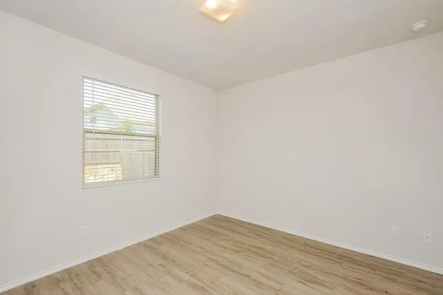 $2,100 | 8348 Yaupon Holly Trail, Fort Worth, TX 76123