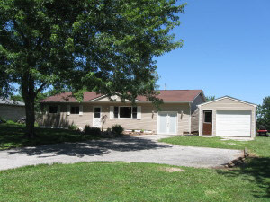 300 North Old St Road Bedford, IN 47421 - Photo 1 of 12