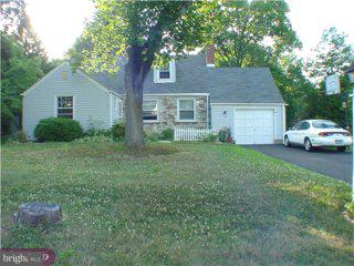 232 Edinburg Road Hamilton, NJ 08619 - Photo 1 of 6