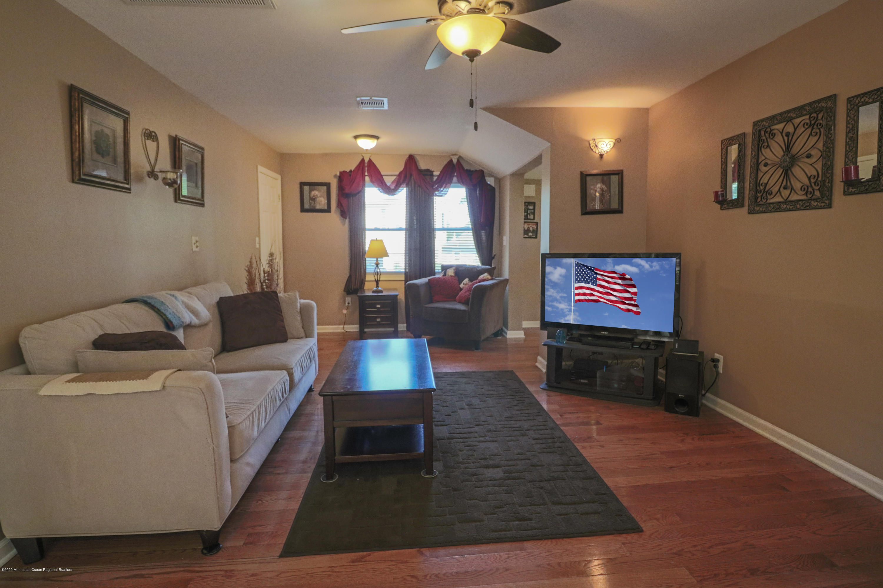 54 Breton Road Brick, NJ 08723 - Photo 5 of 17 IMG_5516-Edit