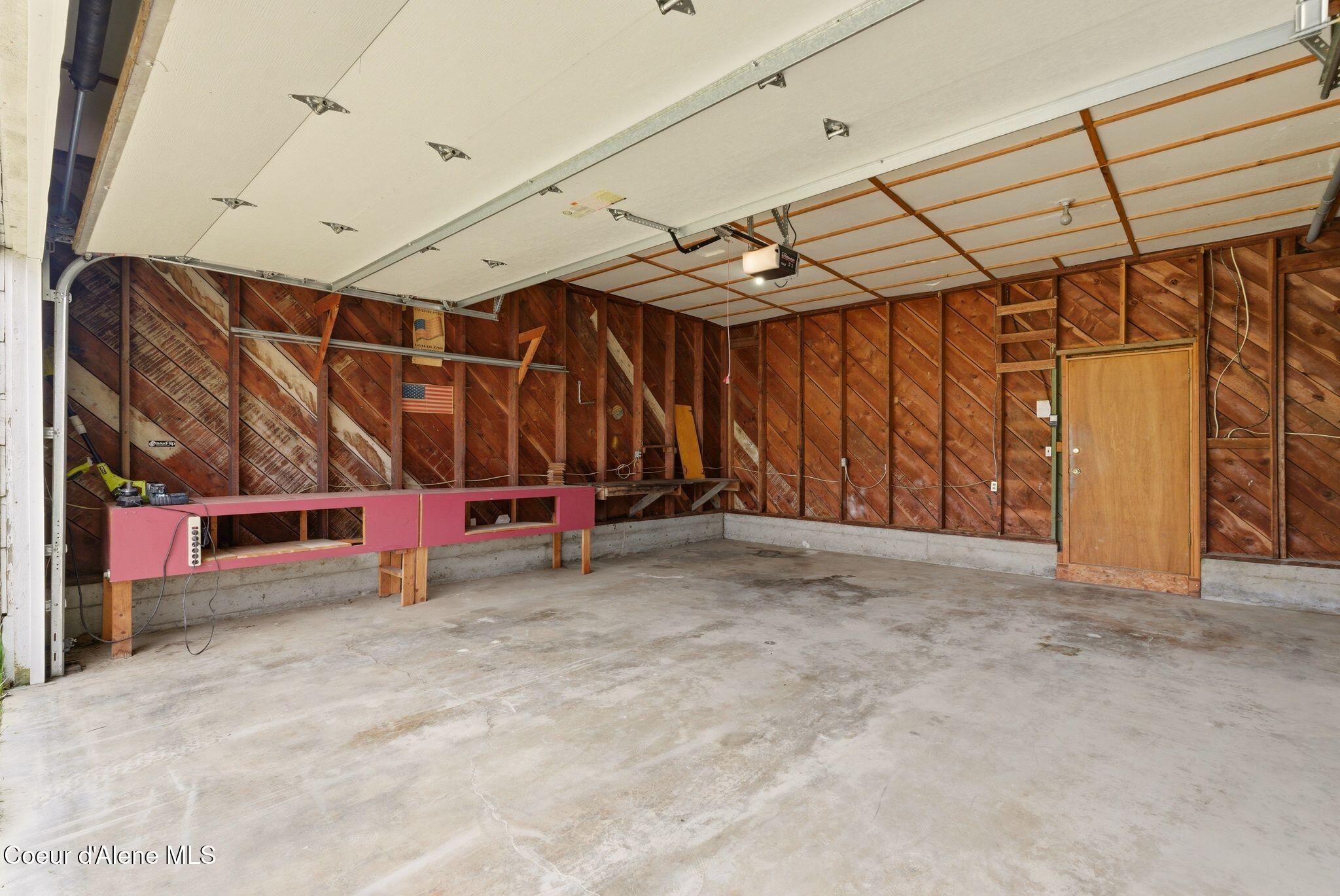 1206 Meadowood Road Sandpoint, ID 83864 - Photo 38 of 57 42_DSC06216