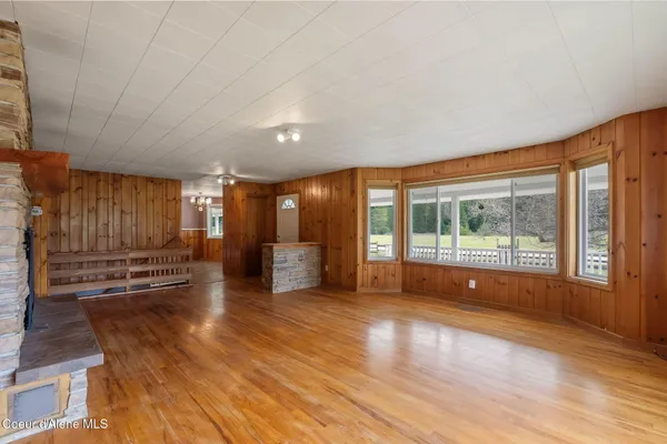 $575,000 | 1206 Meadowood Road, Sandpoint, ID 83864