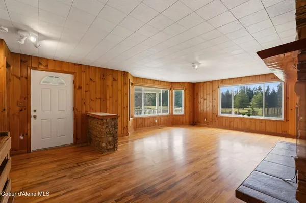 $575,000 | 1206 Meadowood Road, Sandpoint, ID 83864