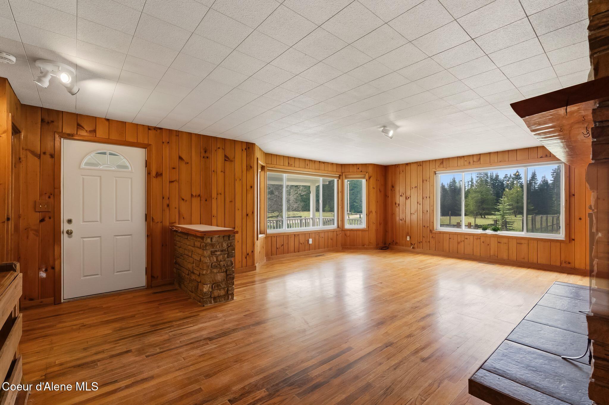 1206 Meadowood Road Sandpoint, ID 83864 - Photo 6 of 57 25_DSC06106