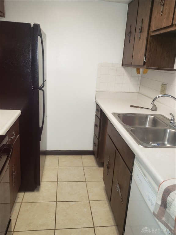 3122 Garvin Road Dayton, OH 45405 - Photo 5 of 22 kitchen