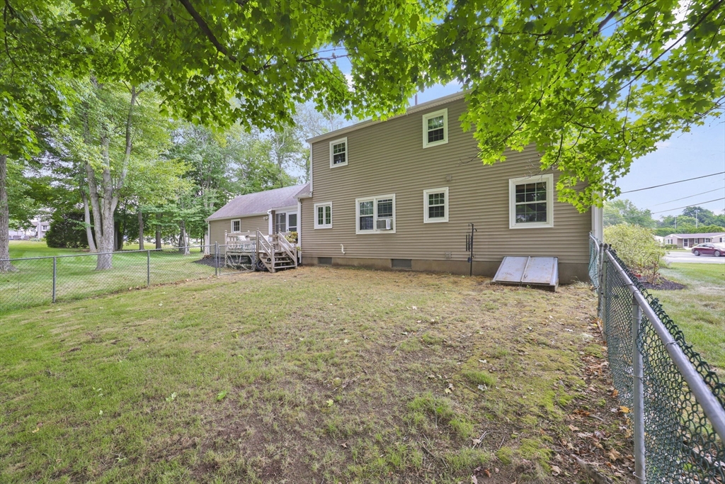 6 Rogers Road East Longmeadow, MA 01028 - Photo 34 of 38