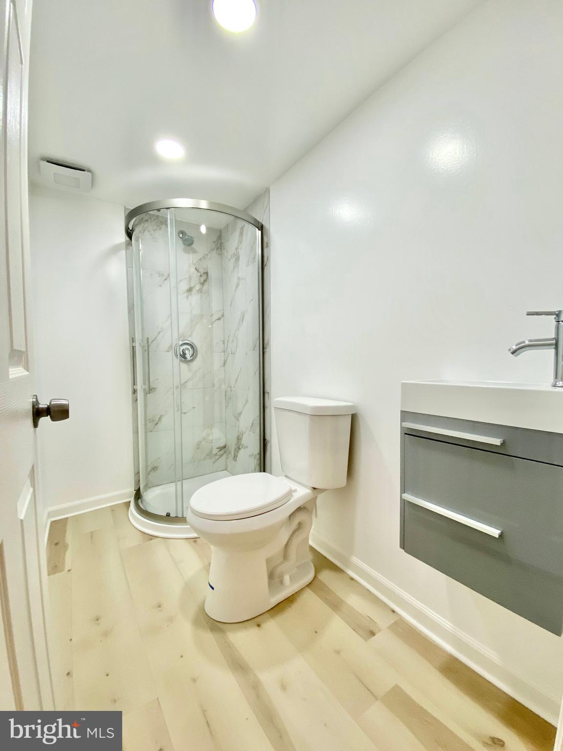 Bishop Drive Aston, PA 19014 - Photo 14 of 68