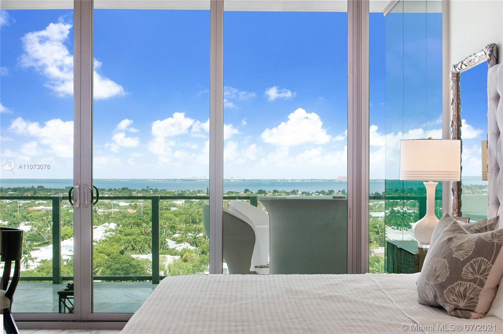 360 Ocean Drive, Unit LPH5S Key Biscayne, FL 33149 - Photo 5 of 38