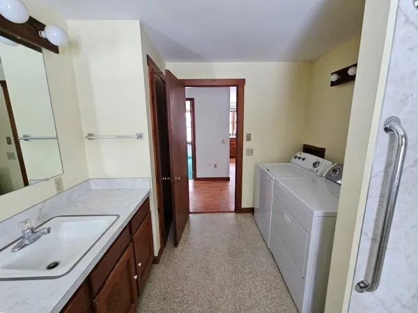 $269,900 | 12 Ferry Road, Montague, MA 01351