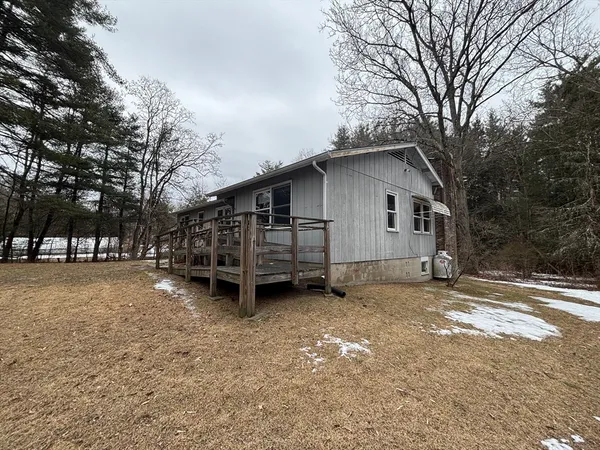 $269,900 | 12 Ferry Road, Montague, MA 01351