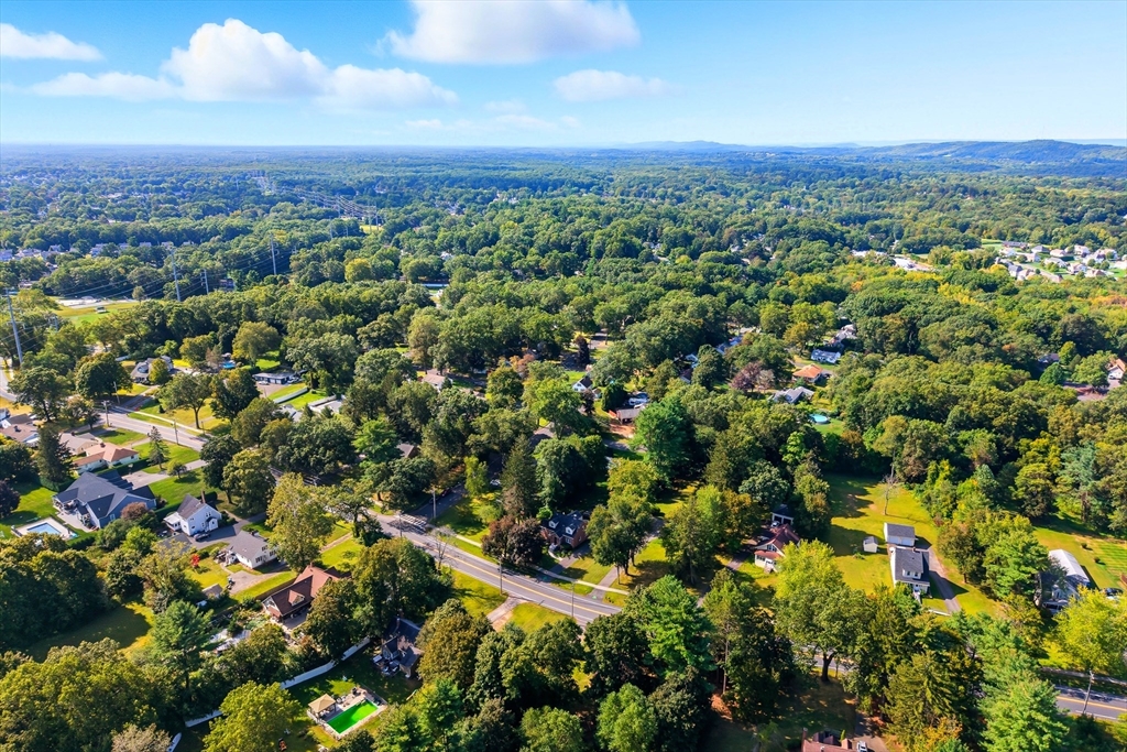 636 Amostown Road West Springfield, MA 01089 - Photo 34 of 40 a view of a city
