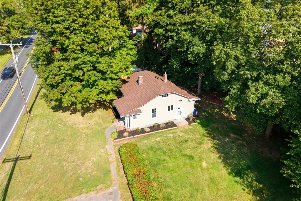 636 Amostown Road West Springfield, MA 01089 - Photo 35 of 40 view of a house with a yard